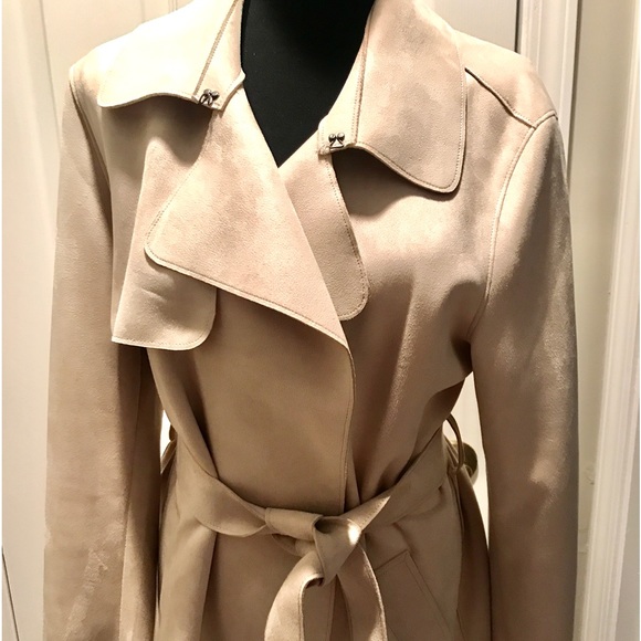 Banana Republic Vegan Suede Trench Coat. - Picture 1 of 7